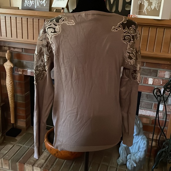 SWEATER SIZE L - Picture 6 of 6